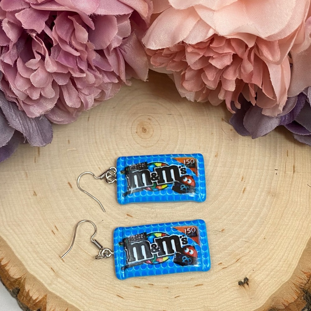 Whimsical Pretzel M&M Chocolate Candy Earrings - Picture 5 of 10
